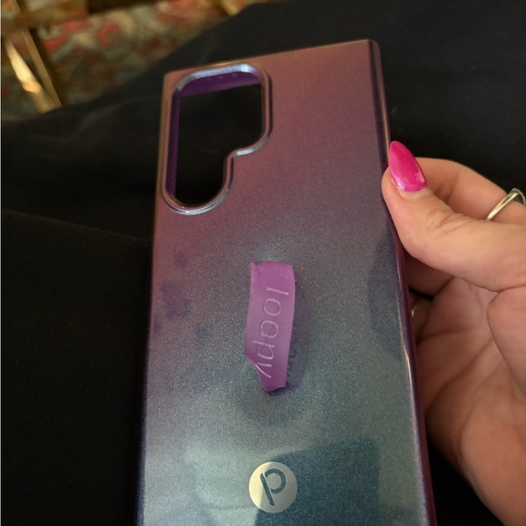 Purple Glitter Loopy Phone Case 24s ultra Samsung - Picture 2 of 3